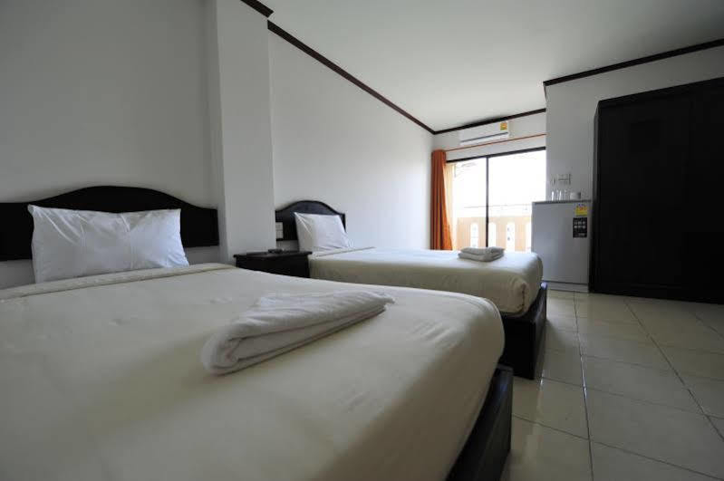 Bp Grand Hotel Chiang Mai Extérieur photo